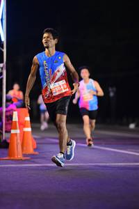 BIB: 258
                            <button type="button" onclick="openModal(14270992)" class="btn btn-primary btn-sm float-right btn-popup" data-toggle="modal" data-target=".modal-high-quality">
                        <i class="fas fa-shopping-cart"></i> Add to Cart
                    </button>
                                            <button type="button" onclick="isThisMe(14270992, true)" class="btn btn-success btn-sm float-right btn-popup btn-isme hidden" data-toggle="tooltip" data-placement="bottom" title="นี่คือรูปของคุณใช่ไหม คลิกที่นี่เพื่อเอาเข้าอัลบั้ม">
                        <i class="fas fa-plus"></i> Add to album
                    </button>
                    <button type="button" onclick="isThisMe(14270992, false)" class="btn btn-warning btn-sm float-right btn-popup btn-isnotme hidden">
                        <i class="fas fa-ban"></i> Remove from album
                    </button>