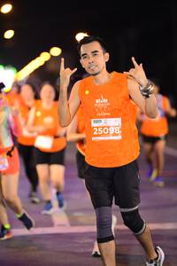 BIB: 25098
                            <button type="button" onclick="openModal(14564752)" class="btn btn-primary btn-sm float-right btn-popup" data-toggle="modal" data-target=".modal-high-quality">
                        <i class="fas fa-shopping-cart"></i> Add to Cart
                    </button>
                                            <button type="button" onclick="isThisMe(14564752, true)" class="btn btn-success btn-sm float-right btn-popup btn-isme hidden" data-toggle="tooltip" data-placement="bottom" title="นี่คือรูปของคุณใช่ไหม คลิกที่นี่เพื่อเอาเข้าอัลบั้ม">
                        <i class="fas fa-plus"></i> Add to album
                    </button>
                    <button type="button" onclick="isThisMe(14564752, false)" class="btn btn-warning btn-sm float-right btn-popup btn-isnotme hidden">
                        <i class="fas fa-ban"></i> Remove from album
                    </button>
