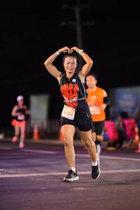 BIB: 9322
                            <button type="button" onclick="openModal(14346655)" class="btn btn-primary btn-sm float-right btn-popup" data-toggle="modal" data-target=".modal-high-quality">
                        <i class="fas fa-shopping-cart"></i> Add to Cart
                    </button>
                                            <button type="button" onclick="isThisMe(14346655, true)" class="btn btn-success btn-sm float-right btn-popup btn-isme hidden" data-toggle="tooltip" data-placement="bottom" title="นี่คือรูปของคุณใช่ไหม คลิกที่นี่เพื่อเอาเข้าอัลบั้ม">
                        <i class="fas fa-plus"></i> Add to album
                    </button>
                    <button type="button" onclick="isThisMe(14346655, false)" class="btn btn-warning btn-sm float-right btn-popup btn-isnotme hidden">
                        <i class="fas fa-ban"></i> Remove from album
                    </button>