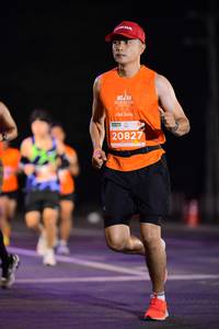 BIB: 202, 20827
                            <button type="button" onclick="openModal(14338024)" class="btn btn-primary btn-sm float-right btn-popup" data-toggle="modal" data-target=".modal-high-quality">
                        <i class="fas fa-shopping-cart"></i> Add to Cart
                    </button>
                                            <button type="button" onclick="isThisMe(14338024, true)" class="btn btn-success btn-sm float-right btn-popup btn-isme hidden" data-toggle="tooltip" data-placement="bottom" title="นี่คือรูปของคุณใช่ไหม คลิกที่นี่เพื่อเอาเข้าอัลบั้ม">
                        <i class="fas fa-plus"></i> Add to album
                    </button>
                    <button type="button" onclick="isThisMe(14338024, false)" class="btn btn-warning btn-sm float-right btn-popup btn-isnotme hidden">
                        <i class="fas fa-ban"></i> Remove from album
                    </button>