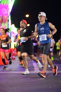 BIB: 4782, 5441
                            <button type="button" onclick="openModal(14290125)" class="btn btn-primary btn-sm float-right btn-popup" data-toggle="modal" data-target=".modal-high-quality">
                        <i class="fas fa-shopping-cart"></i> Add to Cart
                    </button>
                                            <button type="button" onclick="isThisMe(14290125, true)" class="btn btn-success btn-sm float-right btn-popup btn-isme hidden" data-toggle="tooltip" data-placement="bottom" title="นี่คือรูปของคุณใช่ไหม คลิกที่นี่เพื่อเอาเข้าอัลบั้ม">
                        <i class="fas fa-plus"></i> Add to album
                    </button>
                    <button type="button" onclick="isThisMe(14290125, false)" class="btn btn-warning btn-sm float-right btn-popup btn-isnotme hidden">
                        <i class="fas fa-ban"></i> Remove from album
                    </button>