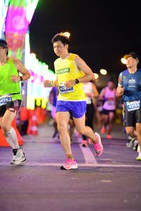 BIB: 406, 0562, 45155
                            <button type="button" onclick="openModal(14279257)" class="btn btn-primary btn-sm float-right btn-popup" data-toggle="modal" data-target=".modal-high-quality">
                        <i class="fas fa-shopping-cart"></i> Add to Cart
                    </button>
                                            <button type="button" onclick="isThisMe(14279257, true)" class="btn btn-success btn-sm float-right btn-popup btn-isme hidden" data-toggle="tooltip" data-placement="bottom" title="นี่คือรูปของคุณใช่ไหม คลิกที่นี่เพื่อเอาเข้าอัลบั้ม">
                        <i class="fas fa-plus"></i> Add to album
                    </button>
                    <button type="button" onclick="isThisMe(14279257, false)" class="btn btn-warning btn-sm float-right btn-popup btn-isnotme hidden">
                        <i class="fas fa-ban"></i> Remove from album
                    </button>