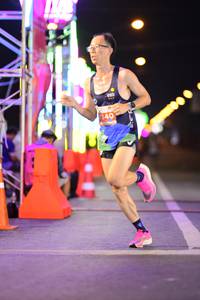 BIB: 340
                            <button type="button" onclick="openModal(14261579)" class="btn btn-primary btn-sm float-right btn-popup" data-toggle="modal" data-target=".modal-high-quality">
                        <i class="fas fa-shopping-cart"></i> Add to Cart
                    </button>
                                            <button type="button" onclick="isThisMe(14261579, true)" class="btn btn-success btn-sm float-right btn-popup btn-isme hidden" data-toggle="tooltip" data-placement="bottom" title="นี่คือรูปของคุณใช่ไหม คลิกที่นี่เพื่อเอาเข้าอัลบั้ม">
                        <i class="fas fa-plus"></i> Add to album
                    </button>
                    <button type="button" onclick="isThisMe(14261579, false)" class="btn btn-warning btn-sm float-right btn-popup btn-isnotme hidden">
                        <i class="fas fa-ban"></i> Remove from album
                    </button>