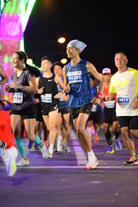 BIB: 6385, 3134, 47209, 45879
                            <button type="button" onclick="openModal(14289315)" class="btn btn-primary btn-sm float-right btn-popup" data-toggle="modal" data-target=".modal-high-quality">
                        <i class="fas fa-shopping-cart"></i> Add to Cart
                    </button>
                                            <button type="button" onclick="isThisMe(14289315, true)" class="btn btn-success btn-sm float-right btn-popup btn-isme hidden" data-toggle="tooltip" data-placement="bottom" title="นี่คือรูปของคุณใช่ไหม คลิกที่นี่เพื่อเอาเข้าอัลบั้ม">
                        <i class="fas fa-plus"></i> Add to album
                    </button>
                    <button type="button" onclick="isThisMe(14289315, false)" class="btn btn-warning btn-sm float-right btn-popup btn-isnotme hidden">
                        <i class="fas fa-ban"></i> Remove from album
                    </button>