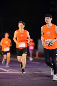 BIB: 255
                            <button type="button" onclick="openModal(14387126)" class="btn btn-primary btn-sm float-right btn-popup" data-toggle="modal" data-target=".modal-high-quality">
                        <i class="fas fa-shopping-cart"></i> Add to Cart
                    </button>
                                            <button type="button" onclick="isThisMe(14387126, true)" class="btn btn-success btn-sm float-right btn-popup btn-isme hidden" data-toggle="tooltip" data-placement="bottom" title="นี่คือรูปของคุณใช่ไหม คลิกที่นี่เพื่อเอาเข้าอัลบั้ม">
                        <i class="fas fa-plus"></i> Add to album
                    </button>
                    <button type="button" onclick="isThisMe(14387126, false)" class="btn btn-warning btn-sm float-right btn-popup btn-isnotme hidden">
                        <i class="fas fa-ban"></i> Remove from album
                    </button>