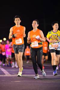 BIB: 2919, 29237, 21739
                            <button type="button" onclick="openModal(14532545)" class="btn btn-primary btn-sm float-right btn-popup" data-toggle="modal" data-target=".modal-high-quality">
                        <i class="fas fa-shopping-cart"></i> Add to Cart
                    </button>
                                            <button type="button" onclick="isThisMe(14532545, true)" class="btn btn-success btn-sm float-right btn-popup btn-isme hidden" data-toggle="tooltip" data-placement="bottom" title="นี่คือรูปของคุณใช่ไหม คลิกที่นี่เพื่อเอาเข้าอัลบั้ม">
                        <i class="fas fa-plus"></i> Add to album
                    </button>
                    <button type="button" onclick="isThisMe(14532545, false)" class="btn btn-warning btn-sm float-right btn-popup btn-isnotme hidden">
                        <i class="fas fa-ban"></i> Remove from album
                    </button>