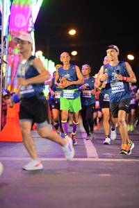 BIB: 88402, 1292
                            <button type="button" onclick="openModal(14293854)" class="btn btn-primary btn-sm float-right btn-popup" data-toggle="modal" data-target=".modal-high-quality">
                        <i class="fas fa-shopping-cart"></i> Add to Cart
                    </button>
                                            <button type="button" onclick="isThisMe(14293854, true)" class="btn btn-success btn-sm float-right btn-popup btn-isme hidden" data-toggle="tooltip" data-placement="bottom" title="นี่คือรูปของคุณใช่ไหม คลิกที่นี่เพื่อเอาเข้าอัลบั้ม">
                        <i class="fas fa-plus"></i> Add to album
                    </button>
                    <button type="button" onclick="isThisMe(14293854, false)" class="btn btn-warning btn-sm float-right btn-popup btn-isnotme hidden">
                        <i class="fas fa-ban"></i> Remove from album
                    </button>