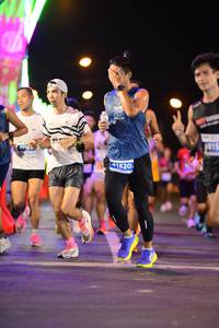 BIB: 815, 1520
                            <button type="button" onclick="openModal(14266428)" class="btn btn-primary btn-sm float-right btn-popup" data-toggle="modal" data-target=".modal-high-quality">
                        <i class="fas fa-shopping-cart"></i> Add to Cart
                    </button>
                                            <button type="button" onclick="isThisMe(14266428, true)" class="btn btn-success btn-sm float-right btn-popup btn-isme hidden" data-toggle="tooltip" data-placement="bottom" title="นี่คือรูปของคุณใช่ไหม คลิกที่นี่เพื่อเอาเข้าอัลบั้ม">
                        <i class="fas fa-plus"></i> Add to album
                    </button>
                    <button type="button" onclick="isThisMe(14266428, false)" class="btn btn-warning btn-sm float-right btn-popup btn-isnotme hidden">
                        <i class="fas fa-ban"></i> Remove from album
                    </button>