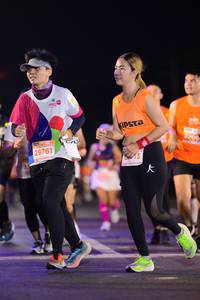 BIB: 7700, 29761
                            <button type="button" onclick="openModal(14517913)" class="btn btn-primary btn-sm float-right btn-popup" data-toggle="modal" data-target=".modal-high-quality">
                        <i class="fas fa-shopping-cart"></i> Add to Cart
                    </button>
                                            <button type="button" onclick="isThisMe(14517913, true)" class="btn btn-success btn-sm float-right btn-popup btn-isme hidden" data-toggle="tooltip" data-placement="bottom" title="นี่คือรูปของคุณใช่ไหม คลิกที่นี่เพื่อเอาเข้าอัลบั้ม">
                        <i class="fas fa-plus"></i> Add to album
                    </button>
                    <button type="button" onclick="isThisMe(14517913, false)" class="btn btn-warning btn-sm float-right btn-popup btn-isnotme hidden">
                        <i class="fas fa-ban"></i> Remove from album
                    </button>