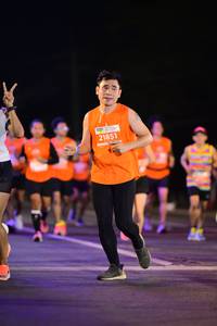 BIB: 21851
                            <button type="button" onclick="openModal(14384917)" class="btn btn-primary btn-sm float-right btn-popup" data-toggle="modal" data-target=".modal-high-quality">
                        <i class="fas fa-shopping-cart"></i> Add to Cart
                    </button>
                                            <button type="button" onclick="isThisMe(14384917, true)" class="btn btn-success btn-sm float-right btn-popup btn-isme hidden" data-toggle="tooltip" data-placement="bottom" title="นี่คือรูปของคุณใช่ไหม คลิกที่นี่เพื่อเอาเข้าอัลบั้ม">
                        <i class="fas fa-plus"></i> Add to album
                    </button>
                    <button type="button" onclick="isThisMe(14384917, false)" class="btn btn-warning btn-sm float-right btn-popup btn-isnotme hidden">
                        <i class="fas fa-ban"></i> Remove from album
                    </button>