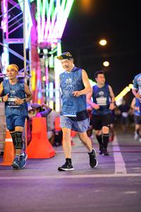 BIB: 4182, 24302
                            <button type="button" onclick="openModal(14344164)" class="btn btn-primary btn-sm float-right btn-popup" data-toggle="modal" data-target=".modal-high-quality">
                        <i class="fas fa-shopping-cart"></i> Add to Cart
                    </button>
                                            <button type="button" onclick="isThisMe(14344164, true)" class="btn btn-success btn-sm float-right btn-popup btn-isme hidden" data-toggle="tooltip" data-placement="bottom" title="นี่คือรูปของคุณใช่ไหม คลิกที่นี่เพื่อเอาเข้าอัลบั้ม">
                        <i class="fas fa-plus"></i> Add to album
                    </button>
                    <button type="button" onclick="isThisMe(14344164, false)" class="btn btn-warning btn-sm float-right btn-popup btn-isnotme hidden">
                        <i class="fas fa-ban"></i> Remove from album
                    </button>