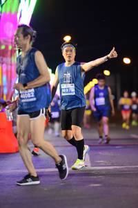 BIB: 4697, 4082
                            <button type="button" onclick="openModal(14350992)" class="btn btn-primary btn-sm float-right btn-popup" data-toggle="modal" data-target=".modal-high-quality">
                        <i class="fas fa-shopping-cart"></i> Add to Cart
                    </button>
                                            <button type="button" onclick="isThisMe(14350992, true)" class="btn btn-success btn-sm float-right btn-popup btn-isme hidden" data-toggle="tooltip" data-placement="bottom" title="นี่คือรูปของคุณใช่ไหม คลิกที่นี่เพื่อเอาเข้าอัลบั้ม">
                        <i class="fas fa-plus"></i> Add to album
                    </button>
                    <button type="button" onclick="isThisMe(14350992, false)" class="btn btn-warning btn-sm float-right btn-popup btn-isnotme hidden">
                        <i class="fas fa-ban"></i> Remove from album
                    </button>