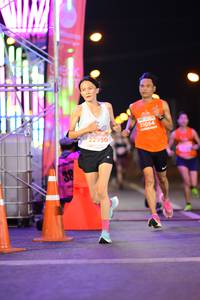 BIB: 21054, 22950
                            <button type="button" onclick="openModal(14262617)" class="btn btn-primary btn-sm float-right btn-popup" data-toggle="modal" data-target=".modal-high-quality">
                        <i class="fas fa-shopping-cart"></i> Add to Cart
                    </button>
                                            <button type="button" onclick="isThisMe(14262617, true)" class="btn btn-success btn-sm float-right btn-popup btn-isme hidden" data-toggle="tooltip" data-placement="bottom" title="นี่คือรูปของคุณใช่ไหม คลิกที่นี่เพื่อเอาเข้าอัลบั้ม">
                        <i class="fas fa-plus"></i> Add to album
                    </button>
                    <button type="button" onclick="isThisMe(14262617, false)" class="btn btn-warning btn-sm float-right btn-popup btn-isnotme hidden">
                        <i class="fas fa-ban"></i> Remove from album
                    </button>