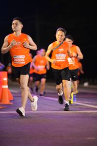 BIB: 25425, 26025
                            <button type="button" onclick="openModal(14331443)" class="btn btn-primary btn-sm float-right btn-popup" data-toggle="modal" data-target=".modal-high-quality">
                        <i class="fas fa-shopping-cart"></i> Add to Cart
                    </button>
                                            <button type="button" onclick="isThisMe(14331443, true)" class="btn btn-success btn-sm float-right btn-popup btn-isme hidden" data-toggle="tooltip" data-placement="bottom" title="นี่คือรูปของคุณใช่ไหม คลิกที่นี่เพื่อเอาเข้าอัลบั้ม">
                        <i class="fas fa-plus"></i> Add to album
                    </button>
                    <button type="button" onclick="isThisMe(14331443, false)" class="btn btn-warning btn-sm float-right btn-popup btn-isnotme hidden">
                        <i class="fas fa-ban"></i> Remove from album
                    </button>