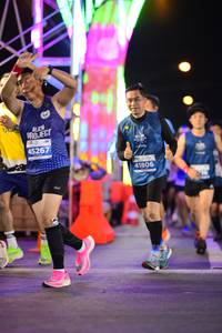 BIB: 45267, 41806
                            <button type="button" onclick="openModal(14289909)" class="btn btn-primary btn-sm float-right btn-popup" data-toggle="modal" data-target=".modal-high-quality">
                        <i class="fas fa-shopping-cart"></i> Add to Cart
                    </button>
                                            <button type="button" onclick="isThisMe(14289909, true)" class="btn btn-success btn-sm float-right btn-popup btn-isme hidden" data-toggle="tooltip" data-placement="bottom" title="นี่คือรูปของคุณใช่ไหม คลิกที่นี่เพื่อเอาเข้าอัลบั้ม">
                        <i class="fas fa-plus"></i> Add to album
                    </button>
                    <button type="button" onclick="isThisMe(14289909, false)" class="btn btn-warning btn-sm float-right btn-popup btn-isnotme hidden">
                        <i class="fas fa-ban"></i> Remove from album
                    </button>