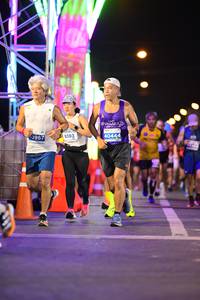 BIB: 0967, 9393, 40444
                            <button type="button" onclick="openModal(14269233)" class="btn btn-primary btn-sm float-right btn-popup" data-toggle="modal" data-target=".modal-high-quality">
                        <i class="fas fa-shopping-cart"></i> Add to Cart
                    </button>
                                            <button type="button" onclick="isThisMe(14269233, true)" class="btn btn-success btn-sm float-right btn-popup btn-isme hidden" data-toggle="tooltip" data-placement="bottom" title="นี่คือรูปของคุณใช่ไหม คลิกที่นี่เพื่อเอาเข้าอัลบั้ม">
                        <i class="fas fa-plus"></i> Add to album
                    </button>
                    <button type="button" onclick="isThisMe(14269233, false)" class="btn btn-warning btn-sm float-right btn-popup btn-isnotme hidden">
                        <i class="fas fa-ban"></i> Remove from album
                    </button>