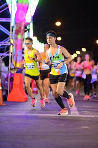 BIB: 4102
                            <button type="button" onclick="openModal(14266778)" class="btn btn-primary btn-sm float-right btn-popup" data-toggle="modal" data-target=".modal-high-quality">
                        <i class="fas fa-shopping-cart"></i> Add to Cart
                    </button>
                                            <button type="button" onclick="isThisMe(14266778, true)" class="btn btn-success btn-sm float-right btn-popup btn-isme hidden" data-toggle="tooltip" data-placement="bottom" title="นี่คือรูปของคุณใช่ไหม คลิกที่นี่เพื่อเอาเข้าอัลบั้ม">
                        <i class="fas fa-plus"></i> Add to album
                    </button>
                    <button type="button" onclick="isThisMe(14266778, false)" class="btn btn-warning btn-sm float-right btn-popup btn-isnotme hidden">
                        <i class="fas fa-ban"></i> Remove from album
                    </button>