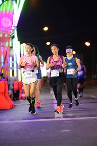 BIB: 395, 026, 4757
                            <button type="button" onclick="openModal(14342871)" class="btn btn-primary btn-sm float-right btn-popup" data-toggle="modal" data-target=".modal-high-quality">
                        <i class="fas fa-shopping-cart"></i> Add to Cart
                    </button>
                                            <button type="button" onclick="isThisMe(14342871, true)" class="btn btn-success btn-sm float-right btn-popup btn-isme hidden" data-toggle="tooltip" data-placement="bottom" title="นี่คือรูปของคุณใช่ไหม คลิกที่นี่เพื่อเอาเข้าอัลบั้ม">
                        <i class="fas fa-plus"></i> Add to album
                    </button>
                    <button type="button" onclick="isThisMe(14342871, false)" class="btn btn-warning btn-sm float-right btn-popup btn-isnotme hidden">
                        <i class="fas fa-ban"></i> Remove from album
                    </button>