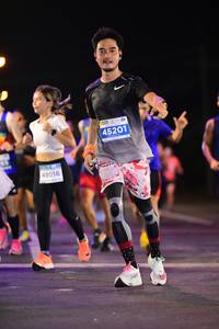 BIB: 45201, 48016
                            <button type="button" onclick="openModal(14280023)" class="btn btn-primary btn-sm float-right btn-popup" data-toggle="modal" data-target=".modal-high-quality">
                        <i class="fas fa-shopping-cart"></i> Add to Cart
                    </button>
                                            <button type="button" onclick="isThisMe(14280023, true)" class="btn btn-success btn-sm float-right btn-popup btn-isme hidden" data-toggle="tooltip" data-placement="bottom" title="นี่คือรูปของคุณใช่ไหม คลิกที่นี่เพื่อเอาเข้าอัลบั้ม">
                        <i class="fas fa-plus"></i> Add to album
                    </button>
                    <button type="button" onclick="isThisMe(14280023, false)" class="btn btn-warning btn-sm float-right btn-popup btn-isnotme hidden">
                        <i class="fas fa-ban"></i> Remove from album
                    </button>