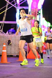 BIB: 40611, 42792
                            <button type="button" onclick="openModal(14222389)" class="btn btn-primary btn-sm float-right btn-popup" data-toggle="modal" data-target=".modal-high-quality">
                        <i class="fas fa-shopping-cart"></i> Add to Cart
                    </button>
                                            <button type="button" onclick="isThisMe(14222389, true)" class="btn btn-success btn-sm float-right btn-popup btn-isme hidden" data-toggle="tooltip" data-placement="bottom" title="นี่คือรูปของคุณใช่ไหม คลิกที่นี่เพื่อเอาเข้าอัลบั้ม">
                        <i class="fas fa-plus"></i> Add to album
                    </button>
                    <button type="button" onclick="isThisMe(14222389, false)" class="btn btn-warning btn-sm float-right btn-popup btn-isnotme hidden">
                        <i class="fas fa-ban"></i> Remove from album
                    </button>