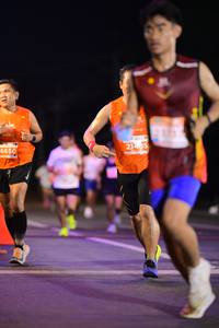 BIB: 6650
                            <button type="button" onclick="openModal(14343115)" class="btn btn-primary btn-sm float-right btn-popup" data-toggle="modal" data-target=".modal-high-quality">
                        <i class="fas fa-shopping-cart"></i> Add to Cart
                    </button>
                                            <button type="button" onclick="isThisMe(14343115, true)" class="btn btn-success btn-sm float-right btn-popup btn-isme hidden" data-toggle="tooltip" data-placement="bottom" title="นี่คือรูปของคุณใช่ไหม คลิกที่นี่เพื่อเอาเข้าอัลบั้ม">
                        <i class="fas fa-plus"></i> Add to album
                    </button>
                    <button type="button" onclick="isThisMe(14343115, false)" class="btn btn-warning btn-sm float-right btn-popup btn-isnotme hidden">
                        <i class="fas fa-ban"></i> Remove from album
                    </button>