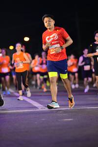 BIB: 212
                            <button type="button" onclick="openModal(14458299)" class="btn btn-primary btn-sm float-right btn-popup" data-toggle="modal" data-target=".modal-high-quality">
                        <i class="fas fa-shopping-cart"></i> Add to Cart
                    </button>
                                            <button type="button" onclick="isThisMe(14458299, true)" class="btn btn-success btn-sm float-right btn-popup btn-isme hidden" data-toggle="tooltip" data-placement="bottom" title="นี่คือรูปของคุณใช่ไหม คลิกที่นี่เพื่อเอาเข้าอัลบั้ม">
                        <i class="fas fa-plus"></i> Add to album
                    </button>
                    <button type="button" onclick="isThisMe(14458299, false)" class="btn btn-warning btn-sm float-right btn-popup btn-isnotme hidden">
                        <i class="fas fa-ban"></i> Remove from album
                    </button>