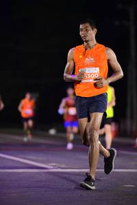 BIB: 3300
                            <button type="button" onclick="openModal(14342942)" class="btn btn-primary btn-sm float-right btn-popup" data-toggle="modal" data-target=".modal-high-quality">
                        <i class="fas fa-shopping-cart"></i> Add to Cart
                    </button>
                                            <button type="button" onclick="isThisMe(14342942, true)" class="btn btn-success btn-sm float-right btn-popup btn-isme hidden" data-toggle="tooltip" data-placement="bottom" title="นี่คือรูปของคุณใช่ไหม คลิกที่นี่เพื่อเอาเข้าอัลบั้ม">
                        <i class="fas fa-plus"></i> Add to album
                    </button>
                    <button type="button" onclick="isThisMe(14342942, false)" class="btn btn-warning btn-sm float-right btn-popup btn-isnotme hidden">
                        <i class="fas fa-ban"></i> Remove from album
                    </button>