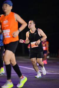 BIB: 273
                            <button type="button" onclick="openModal(14386303)" class="btn btn-primary btn-sm float-right btn-popup" data-toggle="modal" data-target=".modal-high-quality">
                        <i class="fas fa-shopping-cart"></i> Add to Cart
                    </button>
                                            <button type="button" onclick="isThisMe(14386303, true)" class="btn btn-success btn-sm float-right btn-popup btn-isme hidden" data-toggle="tooltip" data-placement="bottom" title="นี่คือรูปของคุณใช่ไหม คลิกที่นี่เพื่อเอาเข้าอัลบั้ม">
                        <i class="fas fa-plus"></i> Add to album
                    </button>
                    <button type="button" onclick="isThisMe(14386303, false)" class="btn btn-warning btn-sm float-right btn-popup btn-isnotme hidden">
                        <i class="fas fa-ban"></i> Remove from album
                    </button>