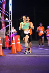 BIB: 100
                            <button type="button" onclick="openModal(14330957)" class="btn btn-primary btn-sm float-right btn-popup" data-toggle="modal" data-target=".modal-high-quality">
                        <i class="fas fa-shopping-cart"></i> Add to Cart
                    </button>
                                            <button type="button" onclick="isThisMe(14330957, true)" class="btn btn-success btn-sm float-right btn-popup btn-isme hidden" data-toggle="tooltip" data-placement="bottom" title="นี่คือรูปของคุณใช่ไหม คลิกที่นี่เพื่อเอาเข้าอัลบั้ม">
                        <i class="fas fa-plus"></i> Add to album
                    </button>
                    <button type="button" onclick="isThisMe(14330957, false)" class="btn btn-warning btn-sm float-right btn-popup btn-isnotme hidden">
                        <i class="fas fa-ban"></i> Remove from album
                    </button>