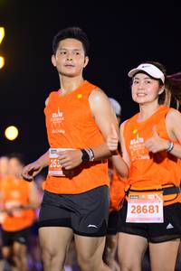 BIB: 263, 202, 28681
                            <button type="button" onclick="openModal(14551930)" class="btn btn-primary btn-sm float-right btn-popup" data-toggle="modal" data-target=".modal-high-quality">
                        <i class="fas fa-shopping-cart"></i> Add to Cart
                    </button>
                                            <button type="button" onclick="isThisMe(14551930, true)" class="btn btn-success btn-sm float-right btn-popup btn-isme hidden" data-toggle="tooltip" data-placement="bottom" title="นี่คือรูปของคุณใช่ไหม คลิกที่นี่เพื่อเอาเข้าอัลบั้ม">
                        <i class="fas fa-plus"></i> Add to album
                    </button>
                    <button type="button" onclick="isThisMe(14551930, false)" class="btn btn-warning btn-sm float-right btn-popup btn-isnotme hidden">
                        <i class="fas fa-ban"></i> Remove from album
                    </button>