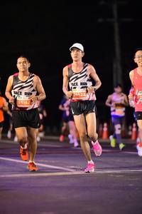 BIB: 25522, 95167
                            <button type="button" onclick="openModal(14336532)" class="btn btn-primary btn-sm float-right btn-popup" data-toggle="modal" data-target=".modal-high-quality">
                        <i class="fas fa-shopping-cart"></i> Add to Cart
                    </button>
                                            <button type="button" onclick="isThisMe(14336532, true)" class="btn btn-success btn-sm float-right btn-popup btn-isme hidden" data-toggle="tooltip" data-placement="bottom" title="นี่คือรูปของคุณใช่ไหม คลิกที่นี่เพื่อเอาเข้าอัลบั้ม">
                        <i class="fas fa-plus"></i> Add to album
                    </button>
                    <button type="button" onclick="isThisMe(14336532, false)" class="btn btn-warning btn-sm float-right btn-popup btn-isnotme hidden">
                        <i class="fas fa-ban"></i> Remove from album
                    </button>