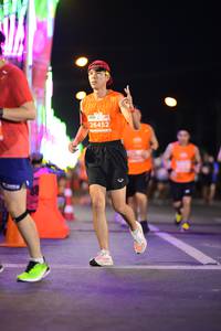 BIB: 26452
                            <button type="button" onclick="openModal(14395438)" class="btn btn-primary btn-sm float-right btn-popup" data-toggle="modal" data-target=".modal-high-quality">
                        <i class="fas fa-shopping-cart"></i> Add to Cart
                    </button>
                                            <button type="button" onclick="isThisMe(14395438, true)" class="btn btn-success btn-sm float-right btn-popup btn-isme hidden" data-toggle="tooltip" data-placement="bottom" title="นี่คือรูปของคุณใช่ไหม คลิกที่นี่เพื่อเอาเข้าอัลบั้ม">
                        <i class="fas fa-plus"></i> Add to album
                    </button>
                    <button type="button" onclick="isThisMe(14395438, false)" class="btn btn-warning btn-sm float-right btn-popup btn-isnotme hidden">
                        <i class="fas fa-ban"></i> Remove from album
                    </button>