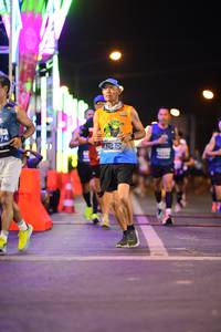 BIB: 425
                            <button type="button" onclick="openModal(14270491)" class="btn btn-primary btn-sm float-right btn-popup" data-toggle="modal" data-target=".modal-high-quality">
                        <i class="fas fa-shopping-cart"></i> Add to Cart
                    </button>
                                            <button type="button" onclick="isThisMe(14270491, true)" class="btn btn-success btn-sm float-right btn-popup btn-isme hidden" data-toggle="tooltip" data-placement="bottom" title="นี่คือรูปของคุณใช่ไหม คลิกที่นี่เพื่อเอาเข้าอัลบั้ม">
                        <i class="fas fa-plus"></i> Add to album
                    </button>
                    <button type="button" onclick="isThisMe(14270491, false)" class="btn btn-warning btn-sm float-right btn-popup btn-isnotme hidden">
                        <i class="fas fa-ban"></i> Remove from album
                    </button>