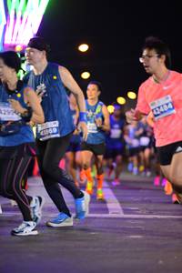 BIB: 4290, 42484, 41869
                            <button type="button" onclick="openModal(14288229)" class="btn btn-primary btn-sm float-right btn-popup" data-toggle="modal" data-target=".modal-high-quality">
                        <i class="fas fa-shopping-cart"></i> Add to Cart
                    </button>
                                            <button type="button" onclick="isThisMe(14288229, true)" class="btn btn-success btn-sm float-right btn-popup btn-isme hidden" data-toggle="tooltip" data-placement="bottom" title="นี่คือรูปของคุณใช่ไหม คลิกที่นี่เพื่อเอาเข้าอัลบั้ม">
                        <i class="fas fa-plus"></i> Add to album
                    </button>
                    <button type="button" onclick="isThisMe(14288229, false)" class="btn btn-warning btn-sm float-right btn-popup btn-isnotme hidden">
                        <i class="fas fa-ban"></i> Remove from album
                    </button>