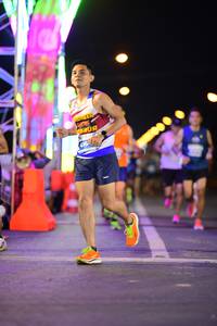 BIB: 416
                            <button type="button" onclick="openModal(14236777)" class="btn btn-primary btn-sm float-right btn-popup" data-toggle="modal" data-target=".modal-high-quality">
                        <i class="fas fa-shopping-cart"></i> Add to Cart
                    </button>
                                            <button type="button" onclick="isThisMe(14236777, true)" class="btn btn-success btn-sm float-right btn-popup btn-isme hidden" data-toggle="tooltip" data-placement="bottom" title="นี่คือรูปของคุณใช่ไหม คลิกที่นี่เพื่อเอาเข้าอัลบั้ม">
                        <i class="fas fa-plus"></i> Add to album
                    </button>
                    <button type="button" onclick="isThisMe(14236777, false)" class="btn btn-warning btn-sm float-right btn-popup btn-isnotme hidden">
                        <i class="fas fa-ban"></i> Remove from album
                    </button>