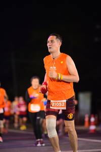 BIB: 21052
                            <button type="button" onclick="openModal(14517241)" class="btn btn-primary btn-sm float-right btn-popup" data-toggle="modal" data-target=".modal-high-quality">
                        <i class="fas fa-shopping-cart"></i> Add to Cart
                    </button>
                                            <button type="button" onclick="isThisMe(14517241, true)" class="btn btn-success btn-sm float-right btn-popup btn-isme hidden" data-toggle="tooltip" data-placement="bottom" title="นี่คือรูปของคุณใช่ไหม คลิกที่นี่เพื่อเอาเข้าอัลบั้ม">
                        <i class="fas fa-plus"></i> Add to album
                    </button>
                    <button type="button" onclick="isThisMe(14517241, false)" class="btn btn-warning btn-sm float-right btn-popup btn-isnotme hidden">
                        <i class="fas fa-ban"></i> Remove from album
                    </button>