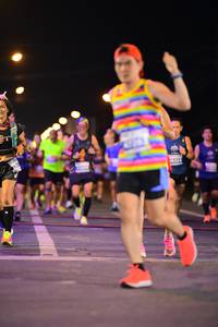 BIB: 423, 14333
                            <button type="button" onclick="openModal(14299883)" class="btn btn-primary btn-sm float-right btn-popup" data-toggle="modal" data-target=".modal-high-quality">
                        <i class="fas fa-shopping-cart"></i> Add to Cart
                    </button>
                                            <button type="button" onclick="isThisMe(14299883, true)" class="btn btn-success btn-sm float-right btn-popup btn-isme hidden" data-toggle="tooltip" data-placement="bottom" title="นี่คือรูปของคุณใช่ไหม คลิกที่นี่เพื่อเอาเข้าอัลบั้ม">
                        <i class="fas fa-plus"></i> Add to album
                    </button>
                    <button type="button" onclick="isThisMe(14299883, false)" class="btn btn-warning btn-sm float-right btn-popup btn-isnotme hidden">
                        <i class="fas fa-ban"></i> Remove from album
                    </button>