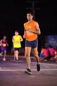 BIB: 25300
                            <button type="button" onclick="openModal(14342864)" class="btn btn-primary btn-sm float-right btn-popup" data-toggle="modal" data-target=".modal-high-quality">
                        <i class="fas fa-shopping-cart"></i> Add to Cart
                    </button>
                                            <button type="button" onclick="isThisMe(14342864, true)" class="btn btn-success btn-sm float-right btn-popup btn-isme hidden" data-toggle="tooltip" data-placement="bottom" title="นี่คือรูปของคุณใช่ไหม คลิกที่นี่เพื่อเอาเข้าอัลบั้ม">
                        <i class="fas fa-plus"></i> Add to album
                    </button>
                    <button type="button" onclick="isThisMe(14342864, false)" class="btn btn-warning btn-sm float-right btn-popup btn-isnotme hidden">
                        <i class="fas fa-ban"></i> Remove from album
                    </button>