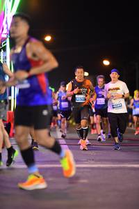 BIB: 45751, 46088
                            <button type="button" onclick="openModal(14291474)" class="btn btn-primary btn-sm float-right btn-popup" data-toggle="modal" data-target=".modal-high-quality">
                        <i class="fas fa-shopping-cart"></i> Add to Cart
                    </button>
                                            <button type="button" onclick="isThisMe(14291474, true)" class="btn btn-success btn-sm float-right btn-popup btn-isme hidden" data-toggle="tooltip" data-placement="bottom" title="นี่คือรูปของคุณใช่ไหม คลิกที่นี่เพื่อเอาเข้าอัลบั้ม">
                        <i class="fas fa-plus"></i> Add to album
                    </button>
                    <button type="button" onclick="isThisMe(14291474, false)" class="btn btn-warning btn-sm float-right btn-popup btn-isnotme hidden">
                        <i class="fas fa-ban"></i> Remove from album
                    </button>