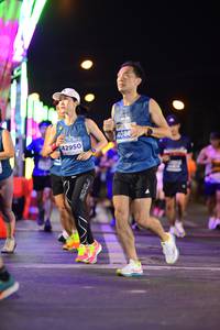 BIB: 4086, 42950
                            <button type="button" onclick="openModal(14298704)" class="btn btn-primary btn-sm float-right btn-popup" data-toggle="modal" data-target=".modal-high-quality">
                        <i class="fas fa-shopping-cart"></i> Add to Cart
                    </button>
                                            <button type="button" onclick="isThisMe(14298704, true)" class="btn btn-success btn-sm float-right btn-popup btn-isme hidden" data-toggle="tooltip" data-placement="bottom" title="นี่คือรูปของคุณใช่ไหม คลิกที่นี่เพื่อเอาเข้าอัลบั้ม">
                        <i class="fas fa-plus"></i> Add to album
                    </button>
                    <button type="button" onclick="isThisMe(14298704, false)" class="btn btn-warning btn-sm float-right btn-popup btn-isnotme hidden">
                        <i class="fas fa-ban"></i> Remove from album
                    </button>