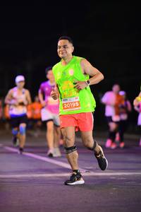 BIB: 20195
                            <button type="button" onclick="openModal(14387820)" class="btn btn-primary btn-sm float-right btn-popup" data-toggle="modal" data-target=".modal-high-quality">
                        <i class="fas fa-shopping-cart"></i> Add to Cart
                    </button>
                                            <button type="button" onclick="isThisMe(14387820, true)" class="btn btn-success btn-sm float-right btn-popup btn-isme hidden" data-toggle="tooltip" data-placement="bottom" title="นี่คือรูปของคุณใช่ไหม คลิกที่นี่เพื่อเอาเข้าอัลบั้ม">
                        <i class="fas fa-plus"></i> Add to album
                    </button>
                    <button type="button" onclick="isThisMe(14387820, false)" class="btn btn-warning btn-sm float-right btn-popup btn-isnotme hidden">
                        <i class="fas fa-ban"></i> Remove from album
                    </button>