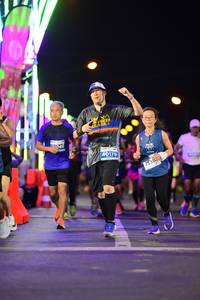 BIB: 40179, 4336
                            <button type="button" onclick="openModal(14318061)" class="btn btn-primary btn-sm float-right btn-popup" data-toggle="modal" data-target=".modal-high-quality">
                        <i class="fas fa-shopping-cart"></i> Add to Cart
                    </button>
                                            <button type="button" onclick="isThisMe(14318061, true)" class="btn btn-success btn-sm float-right btn-popup btn-isme hidden" data-toggle="tooltip" data-placement="bottom" title="นี่คือรูปของคุณใช่ไหม คลิกที่นี่เพื่อเอาเข้าอัลบั้ม">
                        <i class="fas fa-plus"></i> Add to album
                    </button>
                    <button type="button" onclick="isThisMe(14318061, false)" class="btn btn-warning btn-sm float-right btn-popup btn-isnotme hidden">
                        <i class="fas fa-ban"></i> Remove from album
                    </button>