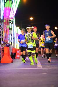 BIB: 4679, 4117
                            <button type="button" onclick="openModal(14324888)" class="btn btn-primary btn-sm float-right btn-popup" data-toggle="modal" data-target=".modal-high-quality">
                        <i class="fas fa-shopping-cart"></i> Add to Cart
                    </button>
                                            <button type="button" onclick="isThisMe(14324888, true)" class="btn btn-success btn-sm float-right btn-popup btn-isme hidden" data-toggle="tooltip" data-placement="bottom" title="นี่คือรูปของคุณใช่ไหม คลิกที่นี่เพื่อเอาเข้าอัลบั้ม">
                        <i class="fas fa-plus"></i> Add to album
                    </button>
                    <button type="button" onclick="isThisMe(14324888, false)" class="btn btn-warning btn-sm float-right btn-popup btn-isnotme hidden">
                        <i class="fas fa-ban"></i> Remove from album
                    </button>