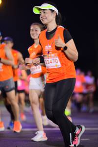 BIB: 23470
                            <button type="button" onclick="openModal(14469129)" class="btn btn-primary btn-sm float-right btn-popup" data-toggle="modal" data-target=".modal-high-quality">
                        <i class="fas fa-shopping-cart"></i> Add to Cart
                    </button>
                                            <button type="button" onclick="isThisMe(14469129, true)" class="btn btn-success btn-sm float-right btn-popup btn-isme hidden" data-toggle="tooltip" data-placement="bottom" title="นี่คือรูปของคุณใช่ไหม คลิกที่นี่เพื่อเอาเข้าอัลบั้ม">
                        <i class="fas fa-plus"></i> Add to album
                    </button>
                    <button type="button" onclick="isThisMe(14469129, false)" class="btn btn-warning btn-sm float-right btn-popup btn-isnotme hidden">
                        <i class="fas fa-ban"></i> Remove from album
                    </button>