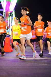 BIB: 9640, 25044, 21580, 2713
                            <button type="button" onclick="openModal(14526133)" class="btn btn-primary btn-sm float-right btn-popup" data-toggle="modal" data-target=".modal-high-quality">
                        <i class="fas fa-shopping-cart"></i> Add to Cart
                    </button>
                                            <button type="button" onclick="isThisMe(14526133, true)" class="btn btn-success btn-sm float-right btn-popup btn-isme hidden" data-toggle="tooltip" data-placement="bottom" title="นี่คือรูปของคุณใช่ไหม คลิกที่นี่เพื่อเอาเข้าอัลบั้ม">
                        <i class="fas fa-plus"></i> Add to album
                    </button>
                    <button type="button" onclick="isThisMe(14526133, false)" class="btn btn-warning btn-sm float-right btn-popup btn-isnotme hidden">
                        <i class="fas fa-ban"></i> Remove from album
                    </button>