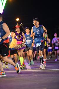 BIB: 75351, 912
                            <button type="button" onclick="openModal(14319462)" class="btn btn-primary btn-sm float-right btn-popup" data-toggle="modal" data-target=".modal-high-quality">
                        <i class="fas fa-shopping-cart"></i> Add to Cart
                    </button>
                                            <button type="button" onclick="isThisMe(14319462, true)" class="btn btn-success btn-sm float-right btn-popup btn-isme hidden" data-toggle="tooltip" data-placement="bottom" title="นี่คือรูปของคุณใช่ไหม คลิกที่นี่เพื่อเอาเข้าอัลบั้ม">
                        <i class="fas fa-plus"></i> Add to album
                    </button>
                    <button type="button" onclick="isThisMe(14319462, false)" class="btn btn-warning btn-sm float-right btn-popup btn-isnotme hidden">
                        <i class="fas fa-ban"></i> Remove from album
                    </button>