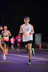 BIB: 4195, 1269
                            <button type="button" onclick="openModal(14272629)" class="btn btn-primary btn-sm float-right btn-popup" data-toggle="modal" data-target=".modal-high-quality">
                        <i class="fas fa-shopping-cart"></i> Add to Cart
                    </button>
                                            <button type="button" onclick="isThisMe(14272629, true)" class="btn btn-success btn-sm float-right btn-popup btn-isme hidden" data-toggle="tooltip" data-placement="bottom" title="นี่คือรูปของคุณใช่ไหม คลิกที่นี่เพื่อเอาเข้าอัลบั้ม">
                        <i class="fas fa-plus"></i> Add to album
                    </button>
                    <button type="button" onclick="isThisMe(14272629, false)" class="btn btn-warning btn-sm float-right btn-popup btn-isnotme hidden">
                        <i class="fas fa-ban"></i> Remove from album
                    </button>