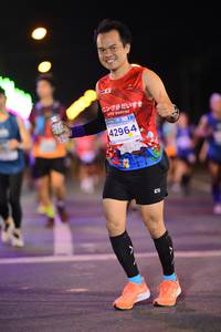 BIB: 42964
                            <button type="button" onclick="openModal(14340914)" class="btn btn-primary btn-sm float-right btn-popup" data-toggle="modal" data-target=".modal-high-quality">
                        <i class="fas fa-shopping-cart"></i> Add to Cart
                    </button>
                                            <button type="button" onclick="isThisMe(14340914, true)" class="btn btn-success btn-sm float-right btn-popup btn-isme hidden" data-toggle="tooltip" data-placement="bottom" title="นี่คือรูปของคุณใช่ไหม คลิกที่นี่เพื่อเอาเข้าอัลบั้ม">
                        <i class="fas fa-plus"></i> Add to album
                    </button>
                    <button type="button" onclick="isThisMe(14340914, false)" class="btn btn-warning btn-sm float-right btn-popup btn-isnotme hidden">
                        <i class="fas fa-ban"></i> Remove from album
                    </button>