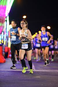 BIB: 0432, 47892
                            <button type="button" onclick="openModal(14297139)" class="btn btn-primary btn-sm float-right btn-popup" data-toggle="modal" data-target=".modal-high-quality">
                        <i class="fas fa-shopping-cart"></i> Add to Cart
                    </button>
                                            <button type="button" onclick="isThisMe(14297139, true)" class="btn btn-success btn-sm float-right btn-popup btn-isme hidden" data-toggle="tooltip" data-placement="bottom" title="นี่คือรูปของคุณใช่ไหม คลิกที่นี่เพื่อเอาเข้าอัลบั้ม">
                        <i class="fas fa-plus"></i> Add to album
                    </button>
                    <button type="button" onclick="isThisMe(14297139, false)" class="btn btn-warning btn-sm float-right btn-popup btn-isnotme hidden">
                        <i class="fas fa-ban"></i> Remove from album
                    </button>