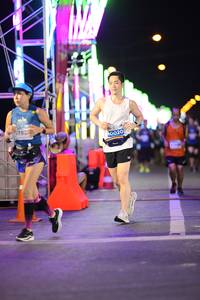 BIB: 782, 0020
                            <button type="button" onclick="openModal(14340417)" class="btn btn-primary btn-sm float-right btn-popup" data-toggle="modal" data-target=".modal-high-quality">
                        <i class="fas fa-shopping-cart"></i> Add to Cart
                    </button>
                                            <button type="button" onclick="isThisMe(14340417, true)" class="btn btn-success btn-sm float-right btn-popup btn-isme hidden" data-toggle="tooltip" data-placement="bottom" title="นี่คือรูปของคุณใช่ไหม คลิกที่นี่เพื่อเอาเข้าอัลบั้ม">
                        <i class="fas fa-plus"></i> Add to album
                    </button>
                    <button type="button" onclick="isThisMe(14340417, false)" class="btn btn-warning btn-sm float-right btn-popup btn-isnotme hidden">
                        <i class="fas fa-ban"></i> Remove from album
                    </button>